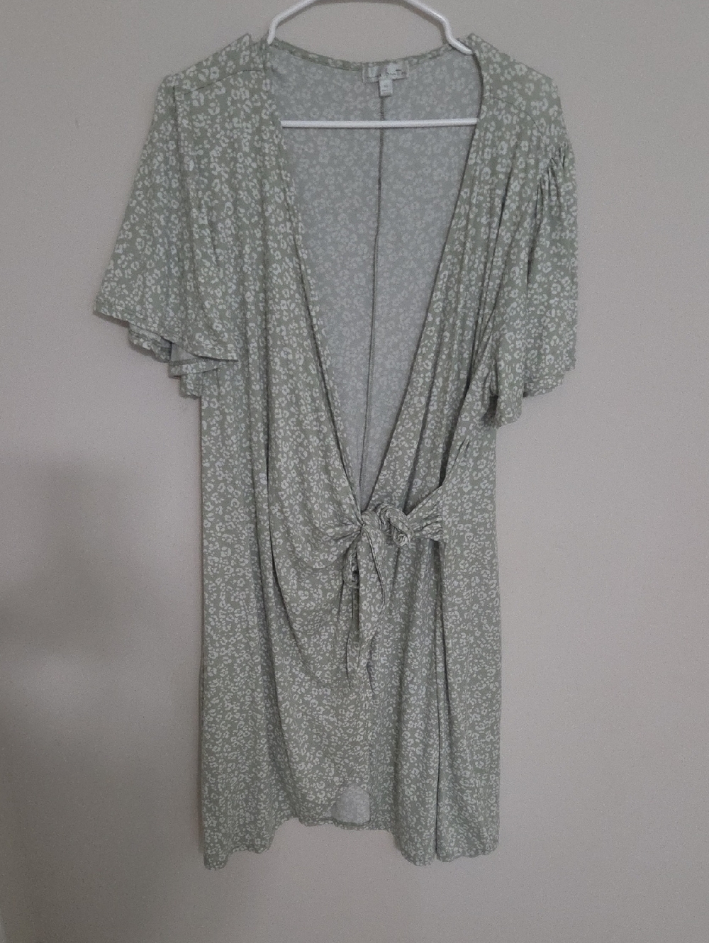 nine britton Sage Green Floral Tie-Front Dress